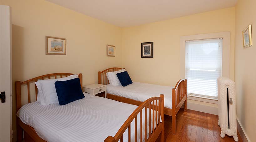 MAIN HOUSE photo 26