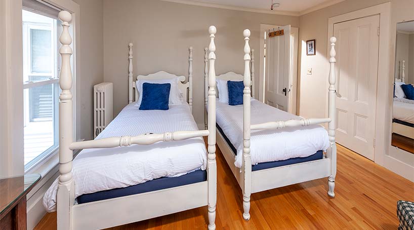 MAIN HOUSE photo 28