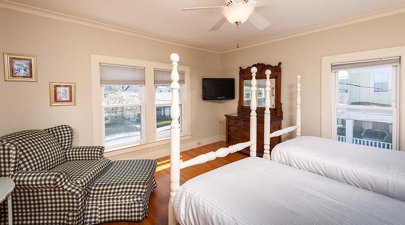 MAIN HOUSE photo 29