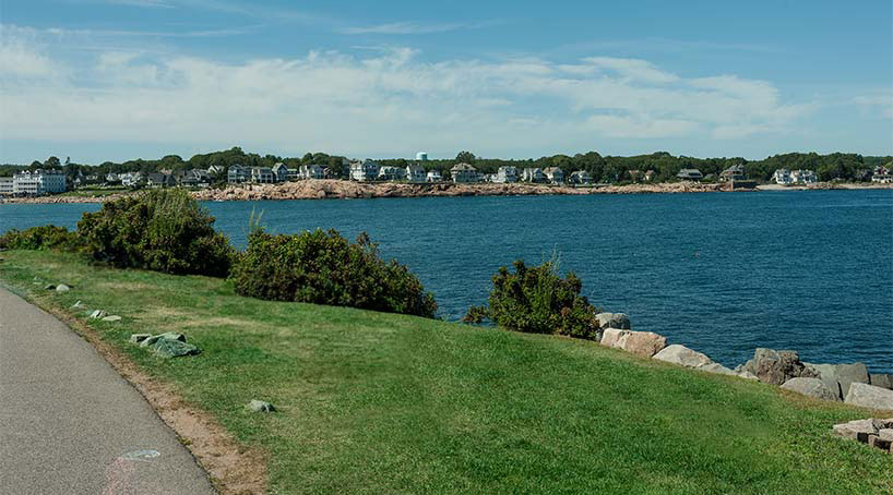 Sea View Cottage Rentals in York, Maine photo 9